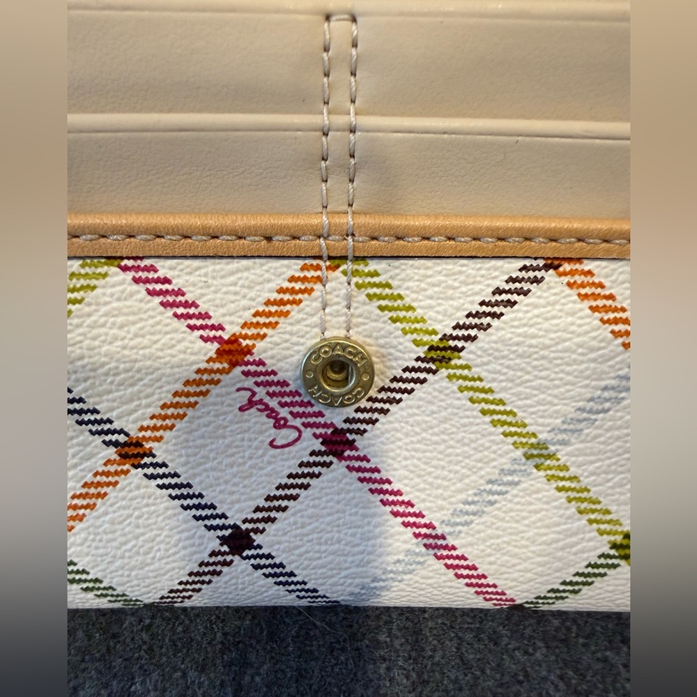 Coach Peyton Tattersall Envelope Wallet F49300 - Picture 6 of 12